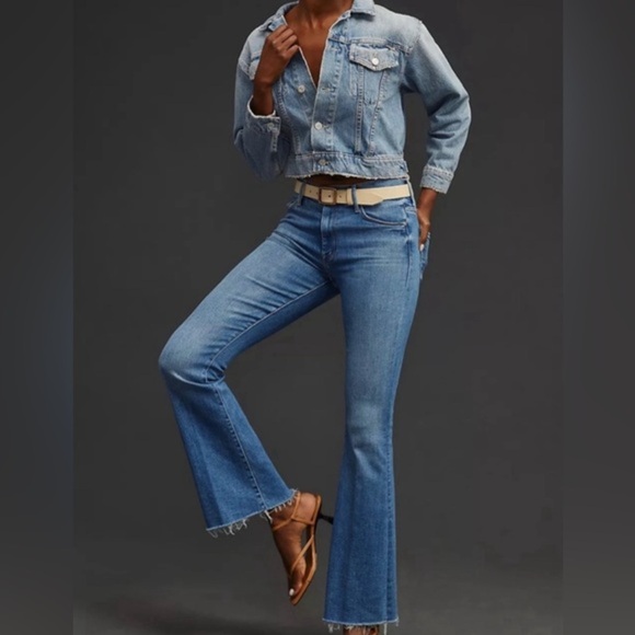 MOTHER Denim - NEW MOTHER The Weekender meet cute flared jeans size 24 B1604